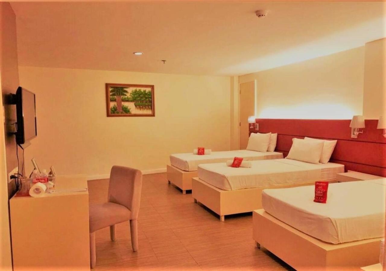 Reddoorz Plus At Hotel Metro Kalibo Bilik gambar
