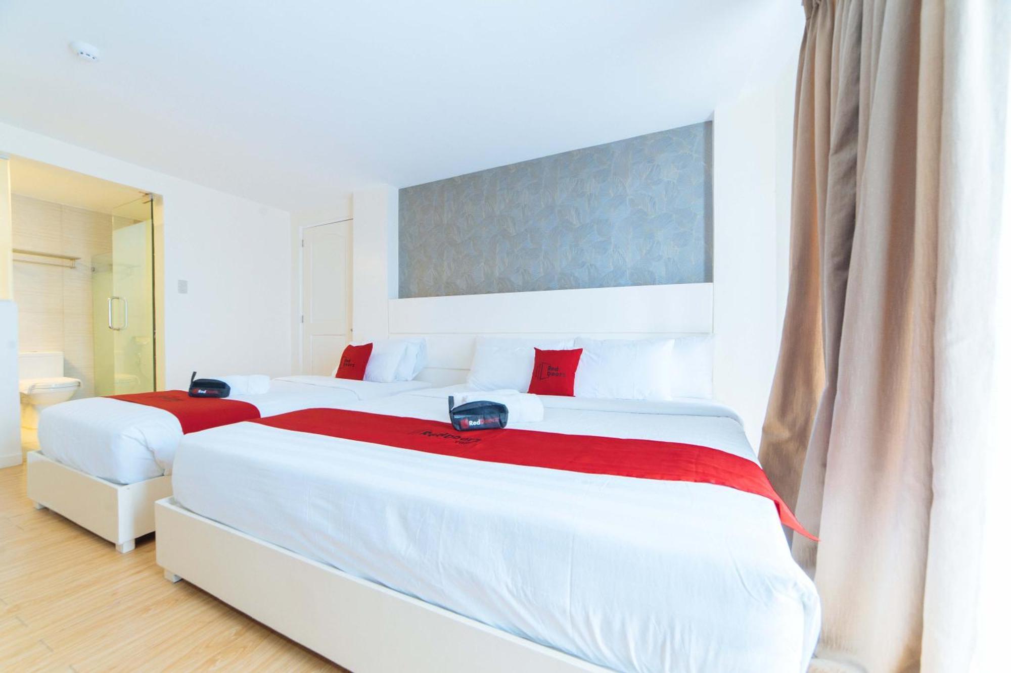 Reddoorz Plus At Hotel Metro Kalibo Luaran gambar