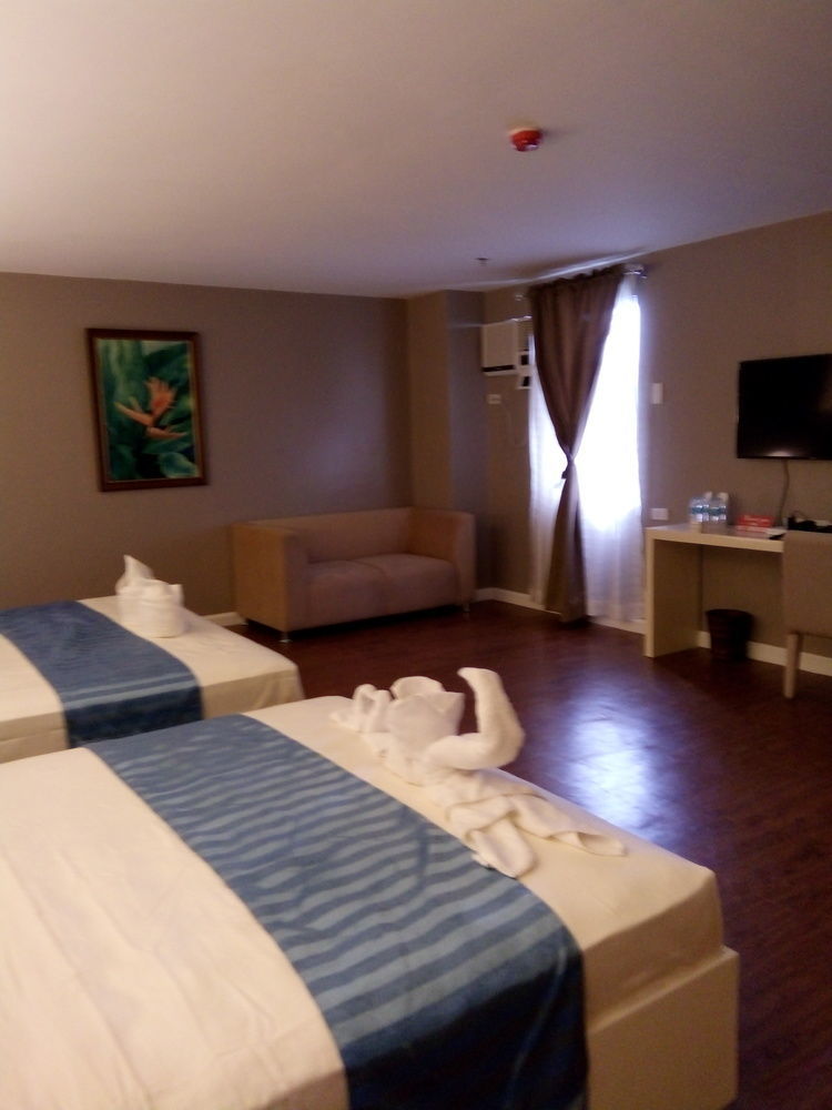 Reddoorz Plus At Hotel Metro Kalibo Luaran gambar