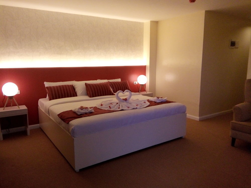 Reddoorz Plus At Hotel Metro Kalibo Luaran gambar