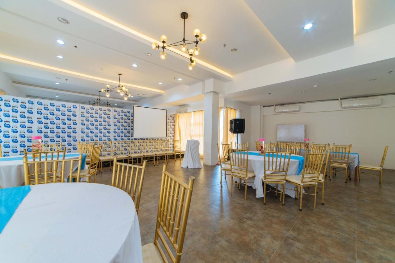 Reddoorz Plus At Hotel Metro Kalibo Luaran gambar